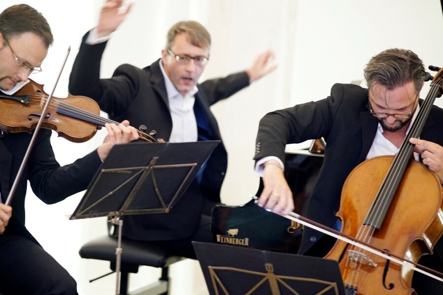 Eggner Trio